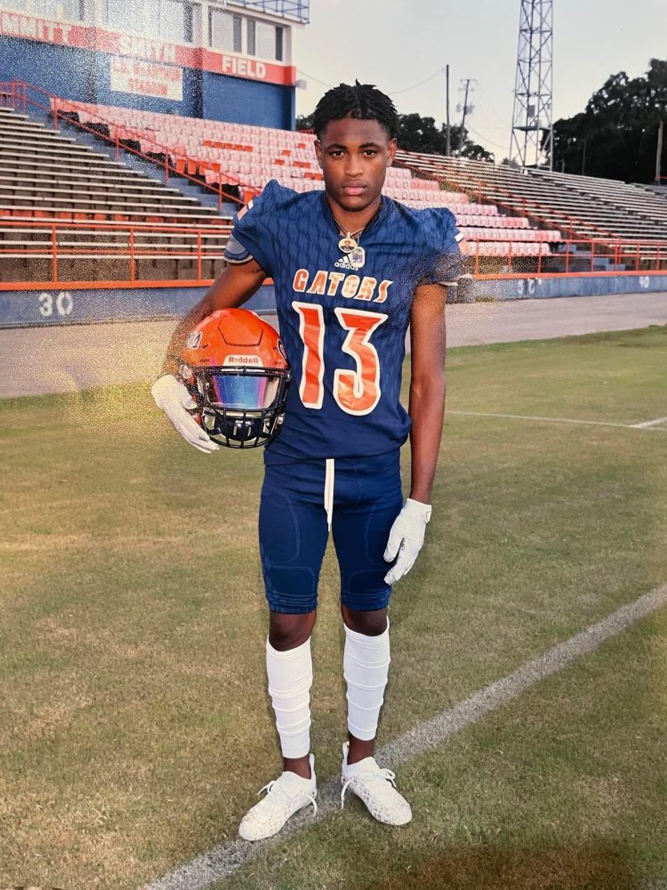DB Ladarian Clardy, Escambia (Pensacola) [Photo Credit: @_ladarian34/X]