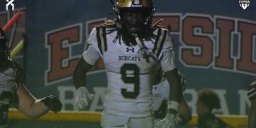 Daionte "DJ" Hicks scores the first of his two touchdowns during the fourth quarter for Buchholz (Gainesville) against city rival Eastside (Gainesville) on Fri. Sept. 6, 2024 at Citizens Field in Gainesville, Fla. [Joshua Wilson/FloridaHSFootball.com]