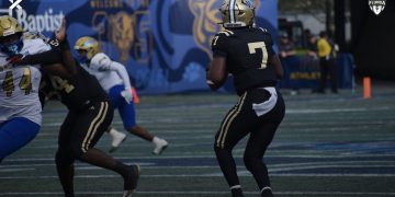 QB Mason Mallory was among three athletes that stood out in the 2024 FHSAA Class 6A State Championship Game on Fri. Dec. 13, 2024, at South Dade Kia Field at Pitbull Stadium in Miami [Joshua Wilson/FloridaHSFootball.com]