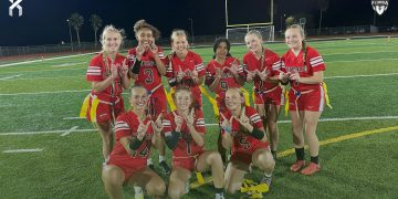 New Smyrna Beach picked up a huge win in the opening week of the 2025 season, knocking off No. 25 Fleming Island on Friday night. [@@FlagfootballNsb/X]