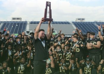 The defending Class 6A state champions, West Boca Raton, will play in one of the top spring football games this spring. [Joshua Wilson/FloridaHSFootball.com]