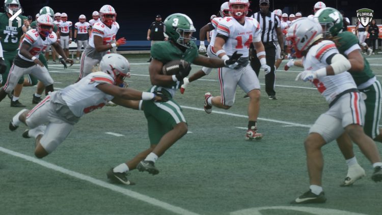 Venice and Lake Mary look to be among early favorites in their districts according to projections. [Joshua Wilson/FloridaHSFootball.com]