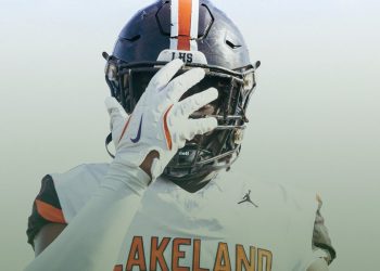 Lakeland remains one of the top teams in the state is currently ranked No. 2 in Class 5A going into Week 7 [@LHSNaughts/X]