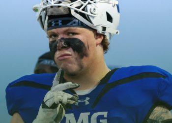 IMG Academy remains the top team in the Florida Power 25 rankings going into Week 7 [@IMGAFootball/X]