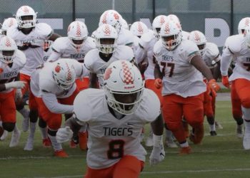 Jones is a favorite in their regional quarterfinal playoff game in Class 4A this week as the FHSAA playoffs get underway. [X/@JonesHSFootball]