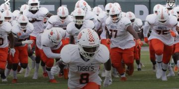 Jones is a favorite in their regional quarterfinal playoff game in Class 4A this week as the FHSAA playoffs get underway. [X/@JonesHSFootball]