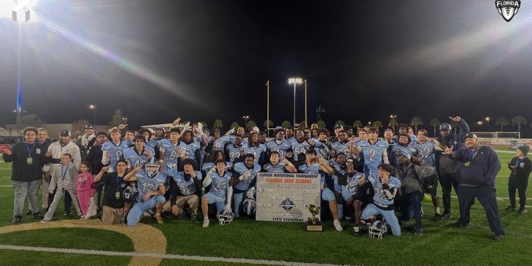 Dr. Joaquin Garcia captured the 2025 FHSAA FIT 4A-7A Championship on Thu. Dec. 4, 2025 at H.G. Morse Stadium at The Villages High School in Middleton, Fla. [Joshua Wilson/FloridaHSFootball.com]