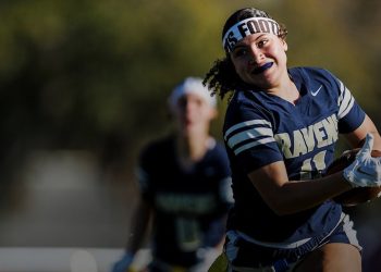 No. 2 Alonso (Tampa) started off the 2026 season with a 19-6 win over Plant (Tampa). [Tori Richman/Tampa Bay Buccaneers]